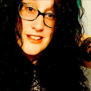 Meet your Posher, Sylvia